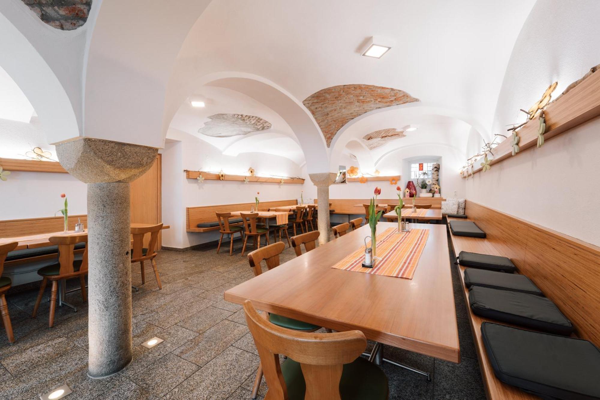 Hotel Weisses Ross Коннерсройт Экстерьер фото